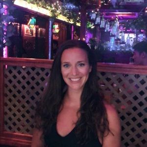 Meet your Posher, Kaela